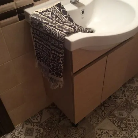 Bedroom - Center