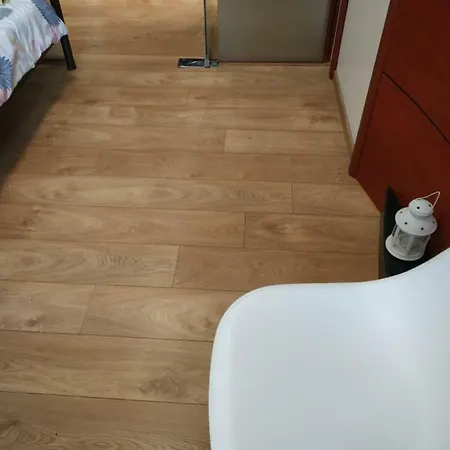Bedroom - Center